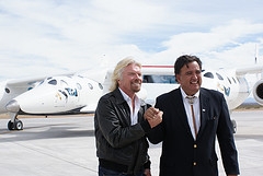 Richard Bronson and Governor Bill Richardson in front of Virgin Galactic's WK2/SS2, the world's first manned commercial spaceships